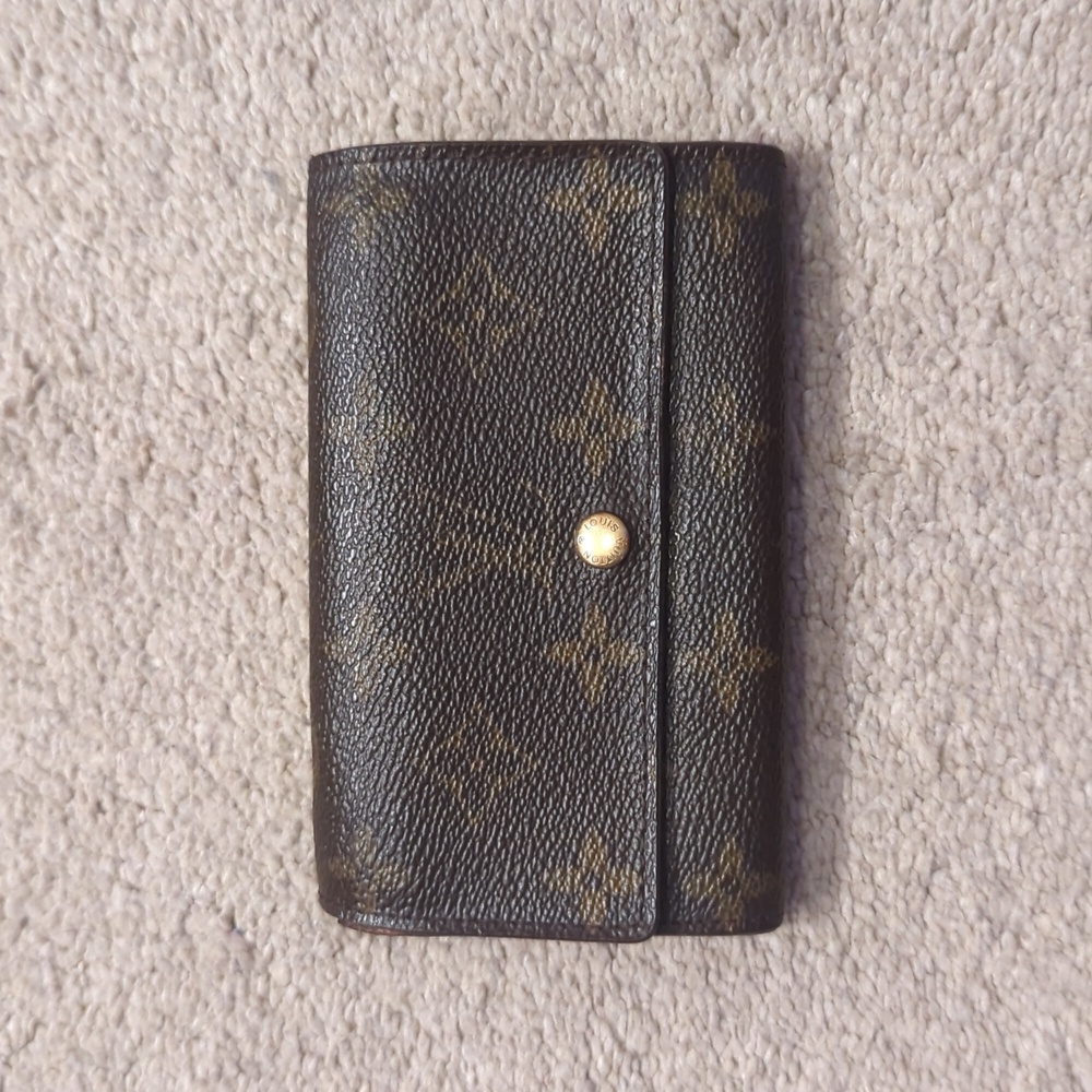 Louis Vuitton Monogram Vintage Wallet